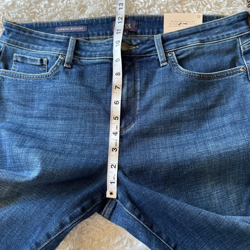 NYDJ Women's Barbara Bootcut, Side Slits Olympus Jeans 30” inseam Size 12 NEW - Picture 7 of 15
